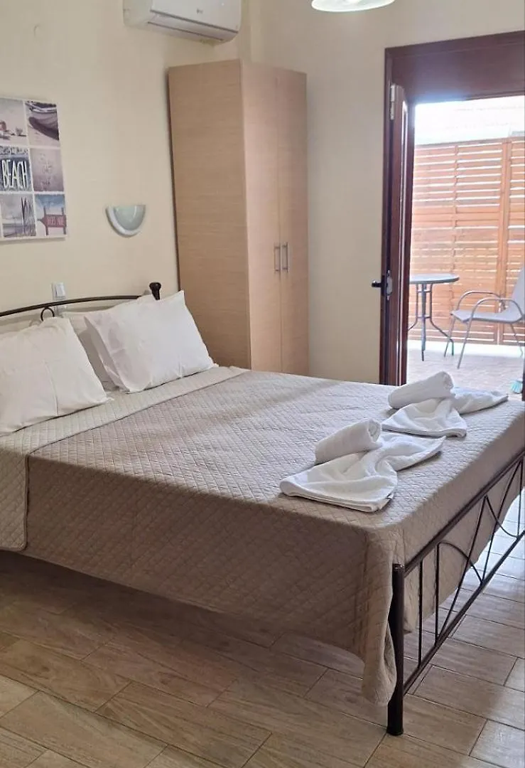 Diolkos 2 Apartment Nea Roda Grecia